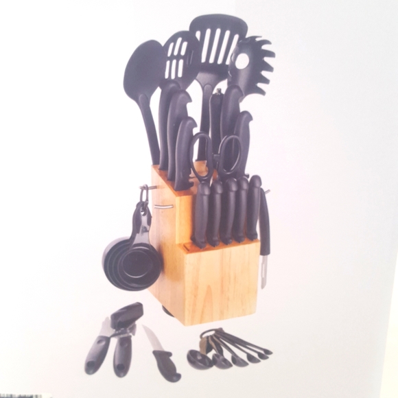 Martha Stewart essentials 30 piece cutlery and utensil set black New - Picture 3 of 13